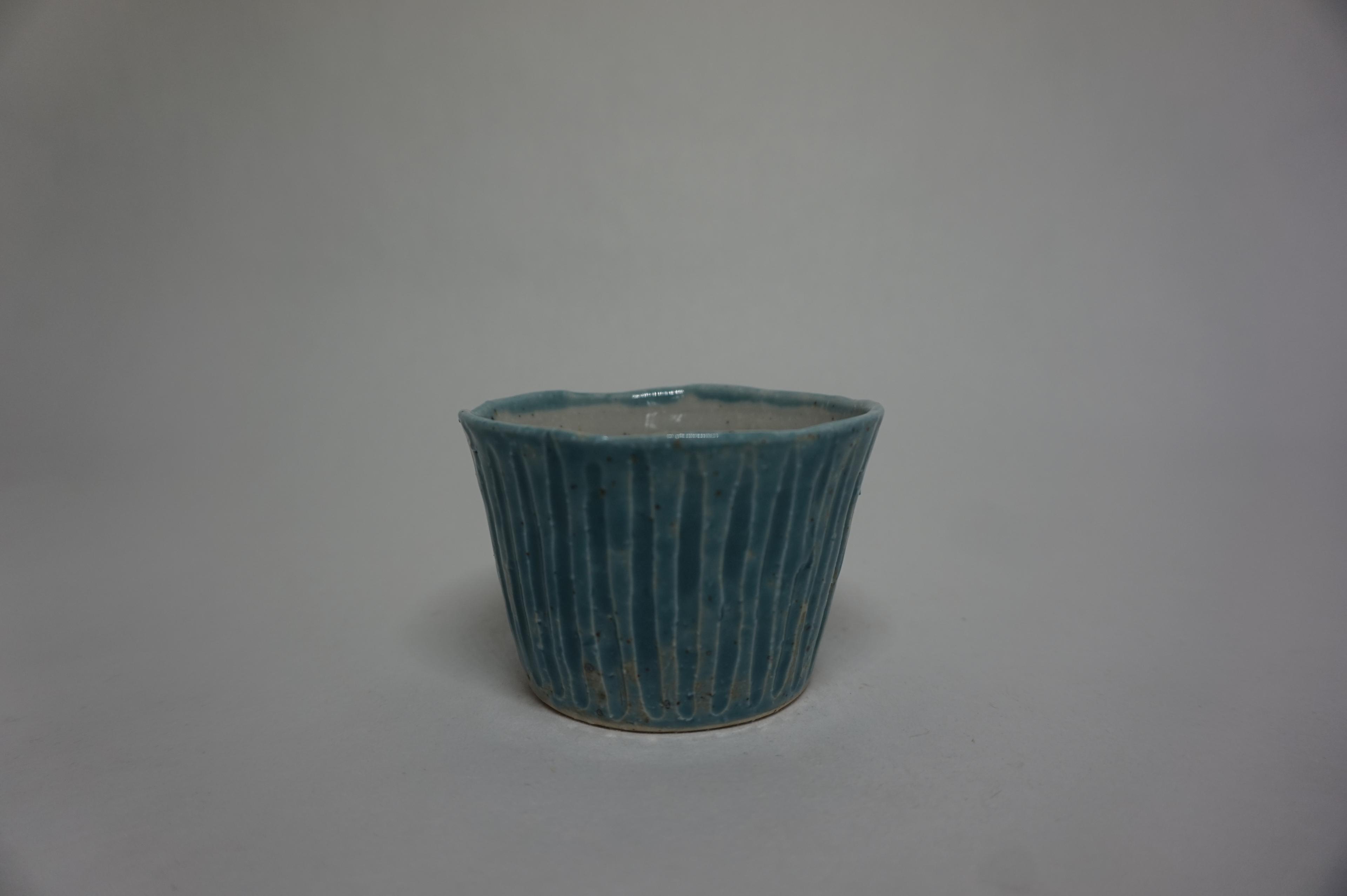 空色カップ　そばちょこ　陶器　軽い器